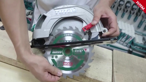 Miniatura de video de Sierra Circular Total 2200w